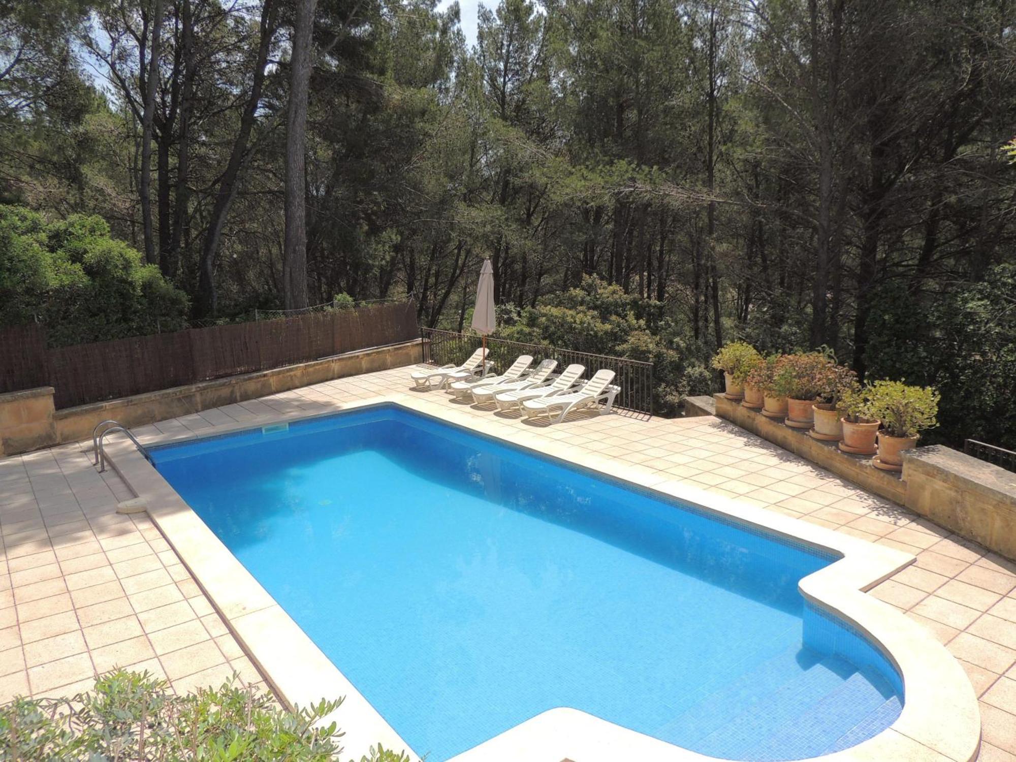 En Con Piscina Privada *